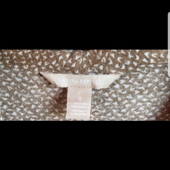 Banana Republic blouse - Picture 3 of 3